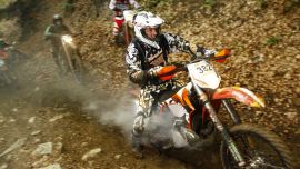 Red Bull TV: Extrem-Enduro Video “15 Jahre Red Bull Romaniacs