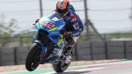 Mit ihm hatte niemand gerechnet: Alex Rins siegt überraschend in Austin, während Valentino Rossi erneut Zweiter wird – Marc Marquez nach Sturz ausgeschieden.