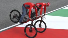 Zwei Ducati MIG-RR E-MTBs für Dovizioso und Petrucci