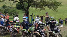 Nach dem Trainingstag war am Sonntag das Rennen angesagt - die Gewitter zwischendurch hatten zusätzlich für verschärfte Bedingungen gesorgt. Echtes Enduro eben!