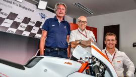 Der Northern Talent Cup zieht 24 Fahrer für eine sieben Runden umfassende, markenbezogene und kostengünstige Serie an, bei der mindestens zwei der Veranstaltungen neben MotoGP-Spielen stattfinden. 