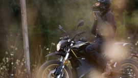 Zero Motorcycles, einer der weltweit führenden Anbieter von Elektromotorrädern und -antrieben, baut nach der bereits im Frühjahr veröffentlichten Zero SR/F sein Angebot an 2020er-Modellen weiter aus.