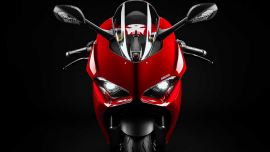 Ducati hat diese beste Karte herausgeholt, um als Weltpremiere die brandneue Panigale V2-Version vorzustellen. 
