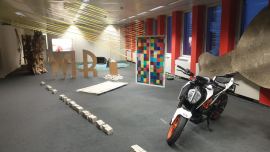 KTM 390 Duke ist Kunst