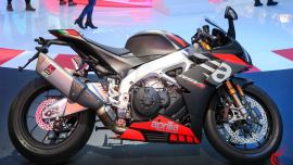 Aprilia RSV4 Factory