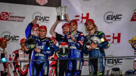 Das YART Team gewinnt das 8H Rennen der FIM Endurance World Championship EWC in Sepang.