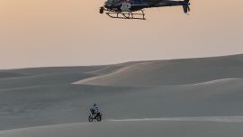 Pablo Quintanilla und Andrew Short von Rockstar Energy Husqvarna Factory Racing haben beide die erste Etappe der Marathon-Etappe der Rallye Dakar 2020 erfolgreich absolviert. 