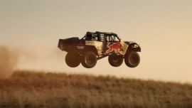 Der zweifache Dakar-Gewinner Toby Price ist in einem actionreichen Offroad-Kurzfilm in bester Form.