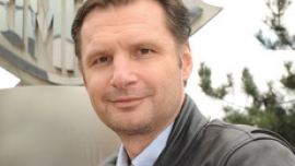Gut zwei Jahrzehnte lang war Christian Arnezeder in Führungspositionen bei der Harley-Davidson Motor Company tätig, Ende Februar 2020 verlässt er das amerikanische Unternehmen. 