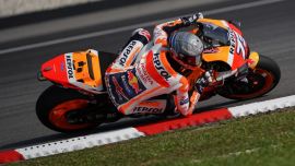 Der amtierende MotoGP-Weltmeister Marc Marquez kehrte 2020 zum ersten Mal an der Seite seines Rookie-Teamkollegen Alex Marquez auf seine RC213V zurück, da die neue MotoGP-Weltmeisterschaftssaison mit Testfahrten in Malaysia beginnt.