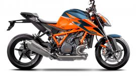  Es kann wieder losgehen: Motorengeräusche, Benzingeruch und endlose Ausfahrten mit deiner KTM, all das was du die letzten Monate vermisst hast.