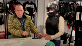 Explosion: D-Air Smart Jacket Test mit Furios Carl im Xajo-Shop