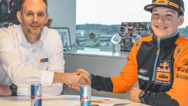Hofer mit Red Bull KTM MX2-Vertrag bis 2022