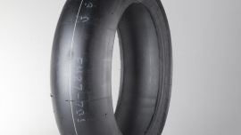 Entdecke die Besonderheiten Bridgestone Reifen auf der Rennstrecke - mit dem Battlax Racing!