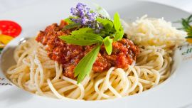 Gratis Spaghetti Essen kommendes Wochenende Freitag bis Sonntag 23. bis 25.10.2020 zwischen 12 und 17 Uhr im Gasthof Moasterhaus .