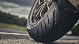 Bridgestone führt den Battlax Sport Touring T32 und T32GT ein