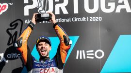 Oliveira gewinnt den zweiten GP der Saison, während Espargaro den 4. Platz im Rennen und den 5. Platz in der MotoGP-Meisterschaftswertung belegt.