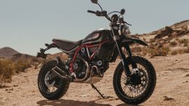 Ducati Scrambler präsentiert Desert Sled Fasthouse