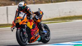 Brad Binder kam aus der Box und fuhr die schnellste Runde im ersten Freien Training und sowohl der Südafrikaner als auch sein Teamkollege Miguel Oliveira blieben den ganzen Freitag über im Rennen um den direkten Einzug ins Q2.