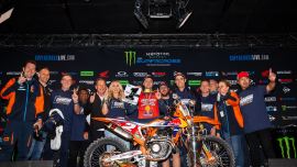 Der KTM-Pilot beendete die Serie 2021 mit seinem 13. Podium aus 17 Rennen und sicherte sich damit den Titel in der AMA Supercross 450SX-Klasse.