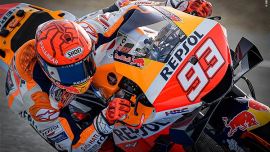 Im letzten Rennen vor der Sommerpause trifft sich die Zweirad-Elite in der Kathedrale des Motorradsports. ServusTV-Experte Gustl Auinger: „Der Kampf um das Podium wird sich zuspitzen.“ ServusTV überträgt die MotoGP aus Assen von Freitag bis Sonntag live.