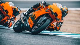 KTM: Die neue KTM RC 8C ist Ready to Race !