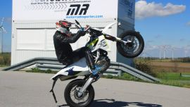 Das bewährte Safebike Team freut sich über die bestätigte Durchführung der Veranstaltung und erwartet euch frisch gestriegelt in feinsten Leder und besten Manieren, zum gemeinsamen Motorradtraining.