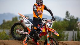 Das Red Bull KTM Factory Racing Team freut sich, die Verpflichtung des Publikumslieblings Aaron Plessinger für die KTM 450 SX-F FACTORY EDITION in der AMA Supercross und Pro Motocross Meisterschaft bekannt zu geben.