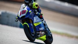 Das Yamaha VR46 Master Camp Team präsentiert seine offiziellen 2022 Farben für ihr Moto2-Debüt, mit dem sie in die Weltmeisterschaft einsteigen. 