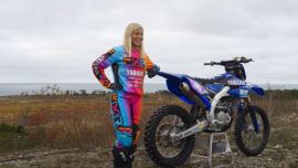 Larissa Papenmeier (Yamaha - Deutschland) kam zum schwedischen Cross-Country-Enduro-Klassiker Gotland Grand National, um mit mehr als 3300 Fahrern, darunter 200 Frauen, zu fahren!