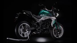 Auf der EICMA 2022 stellt Benelli die Tornado Naked Twin 500 vor.