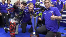 Lorenzo behauptet die letzte MotoGP Weltmeisterschaft auf Bridgestone Reifen für sich
