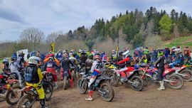 Alle Rennklassen zum OÖ Motocross Cup werden am 20. Mai in Weyer gefahren.