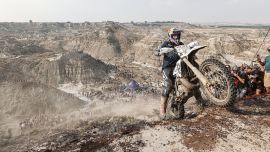 Beim vierten Stopp der FIM Hard Enduro World Championship belegte Billy Bolt von Husqvarna Factory Racing den zweiten Platz bei den Red Bull Outliers in Kanada.