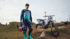 Billy Bolt von Husqvarna Factory Racing ist bereit, seinen Titel in der FIM SuperEnduro-Weltmeisterschaft zu verteidigen. 