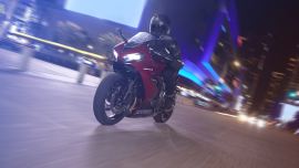 TRIUMPH präsentiert die neue Daytona 660