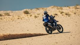 Pol Tarrés vom Ténéré Yamaha Rally Team begann die zweite Woche des Africa Eco Race 2024 auf die schönste Art und Weise und sicherte sich am sechsten Tag seinen ersten Etappensieg.