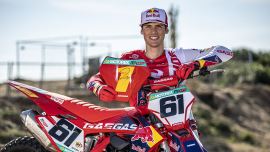 Das limitierte Replica Modell basiert auf Jorge Prado´s Racebike.