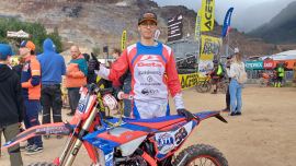 Raphael tritt zum ersten Mal beim Red Bull Erzbergrodeo an - mit gutem Grund, denn inzwischen hat er schon ganz erfolgreich aufgezeigt.