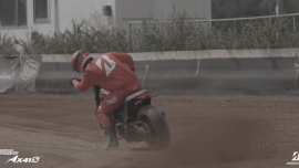 Der niederländische Flat-Track-Rennfahrer Richard Jabin stellte sich einer faszinierenden Herausforderung.