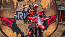 Mit zwei vierten Plätzen und zwei fünften Plätzen an den Offroadtagen 1, 2, 3 und 4 wurde es am Ende der hervorragende 5.Platz in der „Goldklasse“ Red Bull Romaniacs. 