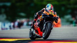 Brad Binder drehte 30 schnelle Runden und belegte Platz 9, während sein Teamkollege Jack Miller sich drei Punkte für Platz 13 holte.