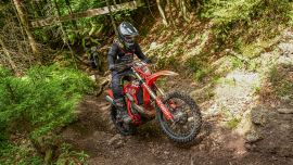 Bei der bereits 8. Ausgabe des auner ÖEC Mountain Enduro im Niederösterreichischen Schneebergland ging das X-GRIP Racing Team mit Matthias Buchinger, Norbert Zsigovits, Valentino Hutter und Kilian Zierer an den Start.