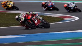 Im traditionsreichen MotorLand Aragón erfolgt in der FIM Superbike World Championchip der Abschluss des zweiten Double-Headers der Saison: Highlights Sa., 28.09.. ab 16:15 Uhr, Mo., 30.09., ab 0:00 Uhr