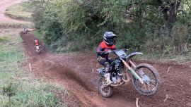 MSC Schwarzatal und Elternverein ermöglichen digitales Lernen - Enduro Race und Gutes tun ist extrem leiwand.