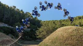 Der französische FMX Fahrer Jérémy Rouanet hat es als weltweit erster geschafft, mit einer Ténéré 700 einen Back Flip zu landen. 