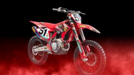 GASGAS ist bereit für die Saison 2025 und stellt die MC 250F und MC 450F Factory Edition vor.