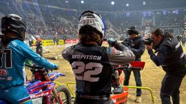Der 16 jährige Steirer, Luca Kropitsch, hat mit seiner Braumandl-KTM die Möglichkeit der Teilnahme an der FIM Super Enduro WM in der Jugendklasse ergriffen und den langen Weg nach Gliwice in Polen angetreten.