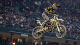 Malcolm Stewart führt Rockstar Energy Husqvarna in die Top 10