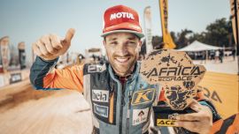 Luca Seppele startete als einziger Österreicher beim Africa Eco Race und erreichte den 3. Platz bei den Rookies.